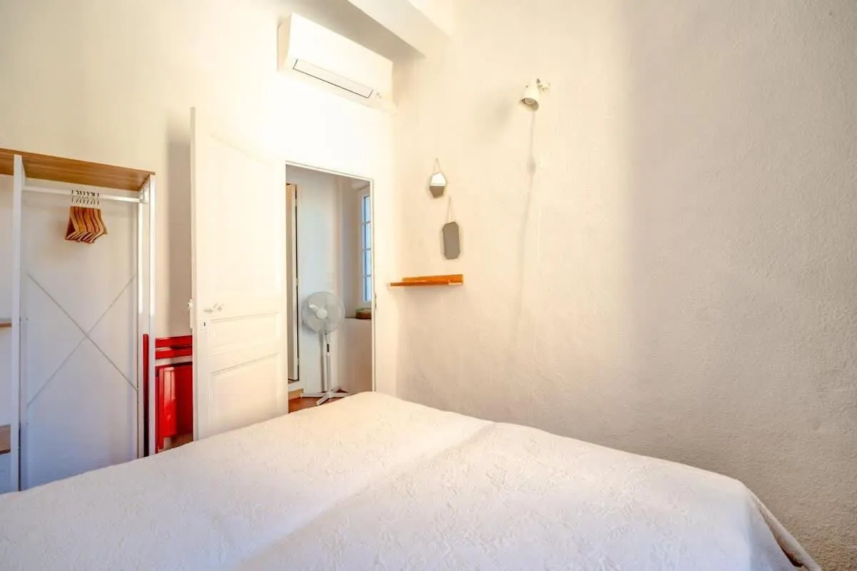 L'Ormeau L Historic St-Tropez L Shellter Rentals サントロペ 0*,